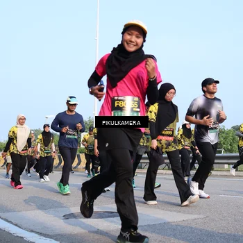 Runner Photo 6317255