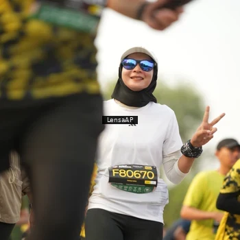 Runner Photo 6317272