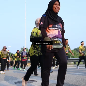 Runner Photo 6317345