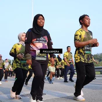 Runner Photo 6317360