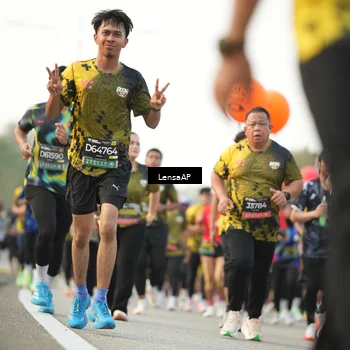 Runner Photo 6317379