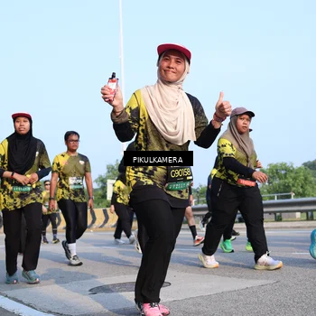Runner Photo 6317420