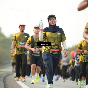Runner Photo 6317427