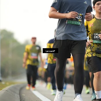 Runner Photo 6317450
