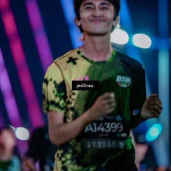 Runner Photo 6317534