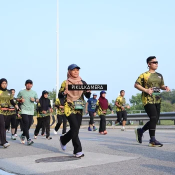 Runner Photo 6317647
