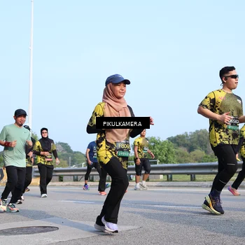Runner Photo 6317665