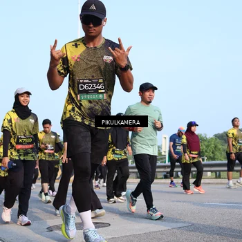 Runner Photo 6317689