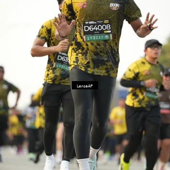 Runner Photo 6317736