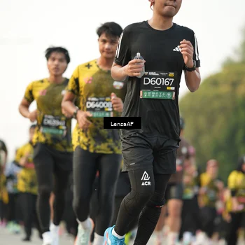 Runner Photo 6317746