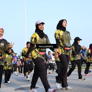 Runner Photo 6317748