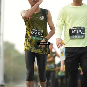 Runner Photo 6317761