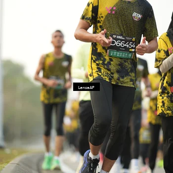 Runner Photo 6317800