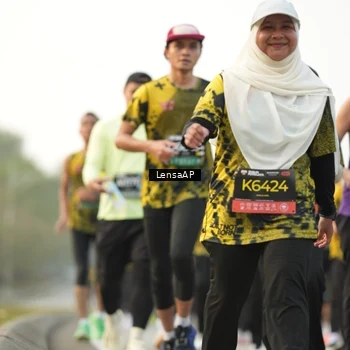 Runner Photo 6317830