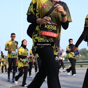 Runner Photo 6317848