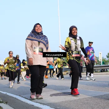 Runner Photo 6317857