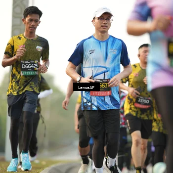 Runner Photo 6317923