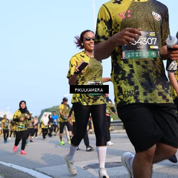 Runner Photo 6317987