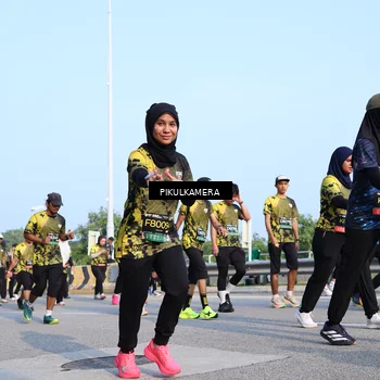Runner Photo 6318045