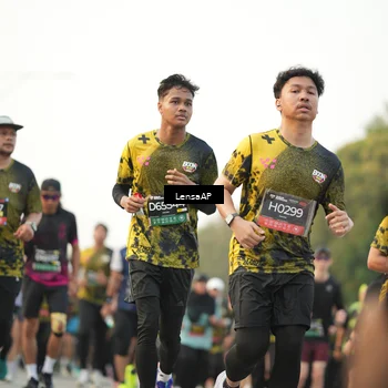 Runner Photo 6318050