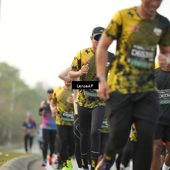 Runner Photo 6318148