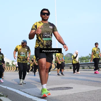 Runner Photo 6318152