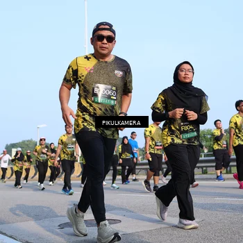 Runner Photo 6318192