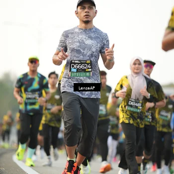 Runner Photo 6318259
