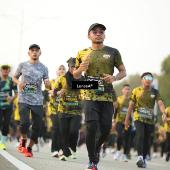 Runner Photo 6318275