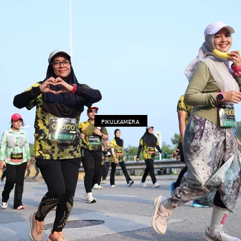 Runner Photo 6318338