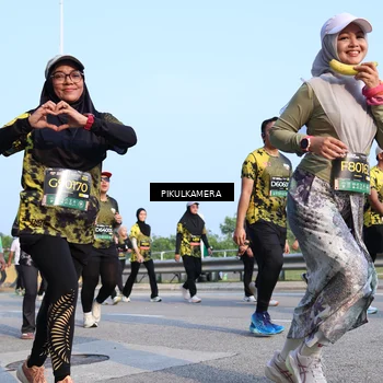 Runner Photo 6318352
