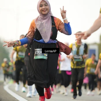Runner Photo 6318388