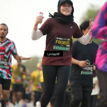 Runner Photo 6318416