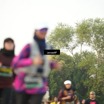 Runner Photo 6318442
