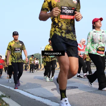 Runner Photo 6318445