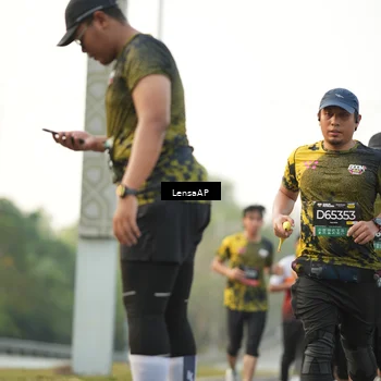 Runner Photo 6318534