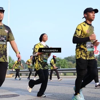 Runner Photo 6318556
