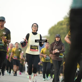 Runner Photo 6318574