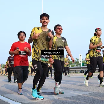 Runner Photo 6318718