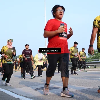 Runner Photo 6318761