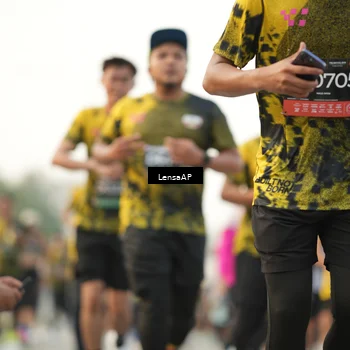 Runner Photo 6318785