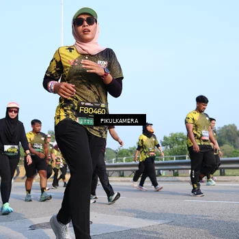 Runner Photo 6318831