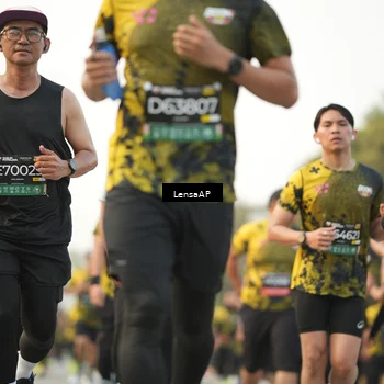 Runner Photo 6318849