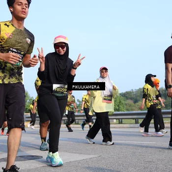 Runner Photo 6318854
