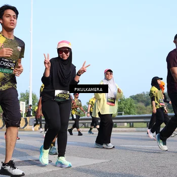 Runner Photo 6318886