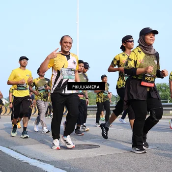 Runner Photo 6318969