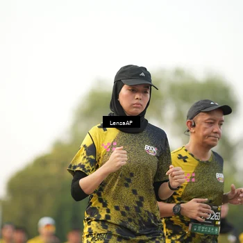 Runner Photo 6319046