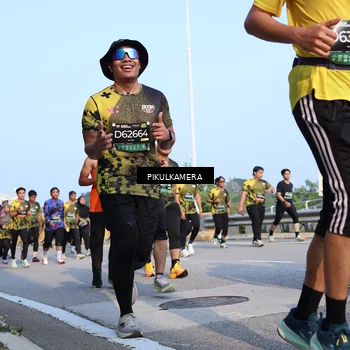 Runner Photo 6319109