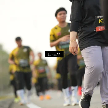 Runner Photo 6319114