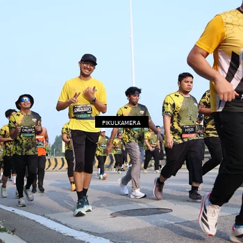 Runner Photo 6319118